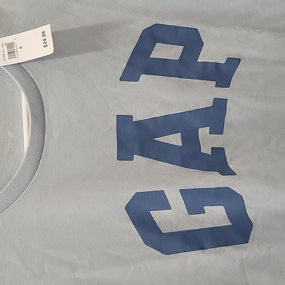 GAP Boys T Shirt NWT - Picture 2 of 4
